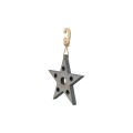 xmas-gwiazda-na-przysmaki-zabawka-dla-gryzoni-drewno-sizal-szara-14-x-17-cm (4).jpg